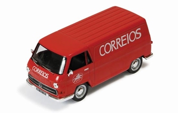 Mercedes Benz N 1000 Portuguese Post 1969  CTT  Red Rood  1/43