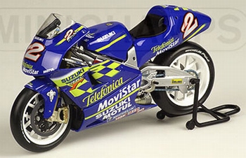 Suzuki RGV 500 Kenny Roberts Moto GP 2000 # 2  1/12