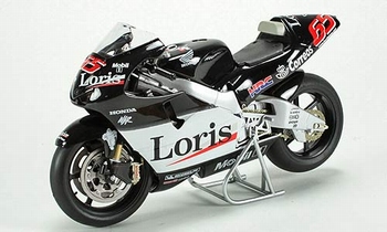Honda NSR Loris Caprissi 500 cc Moto GP 2001  1/12