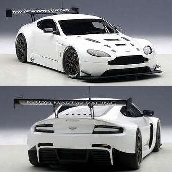 Aston Martin Vantage V12 GT3 2013 Wit White  1/18