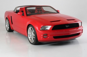 Ford Mustang GT Rood Red  Cabrio  1/18
