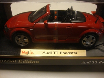 Audi TT Roadster Cabrio Rood Red  1/18