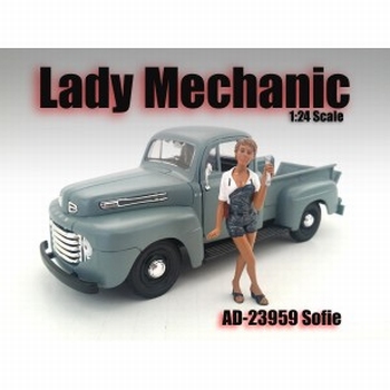 Lady mechanic Sofie  1/24