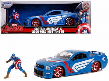 Ford Mustang GT 2006 + Figure Captain America  1/24