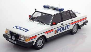 Volvo 240 GL 1986 Politi Norway 1  1/18