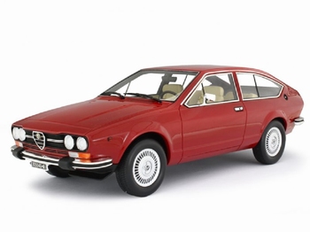 Alfa Romeo  Alfetta GTV 2?0 Rood - Red  1976  1/18