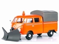 VW Volkswagen Type 2 ( T1 ) Met sneeuw ploeg Oranje - Orange 1/24