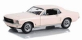 Ford Mustang Coupe 1967 Bermuda Sand 1/18